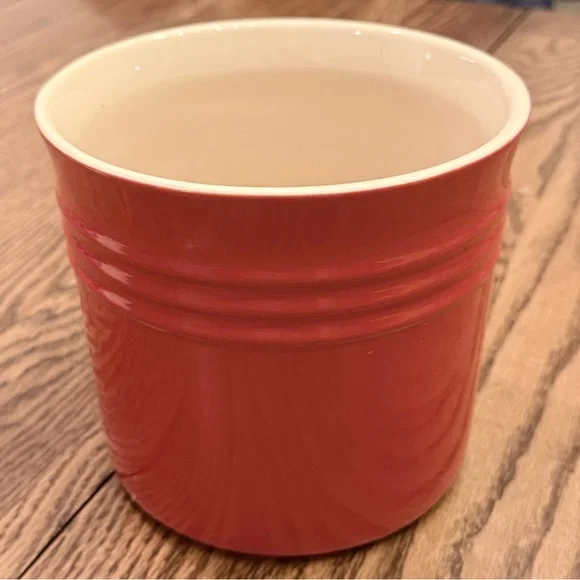 Le Creuset Red Utensil Crock 2.3L 2.75Qt G - Picture 3 of 5